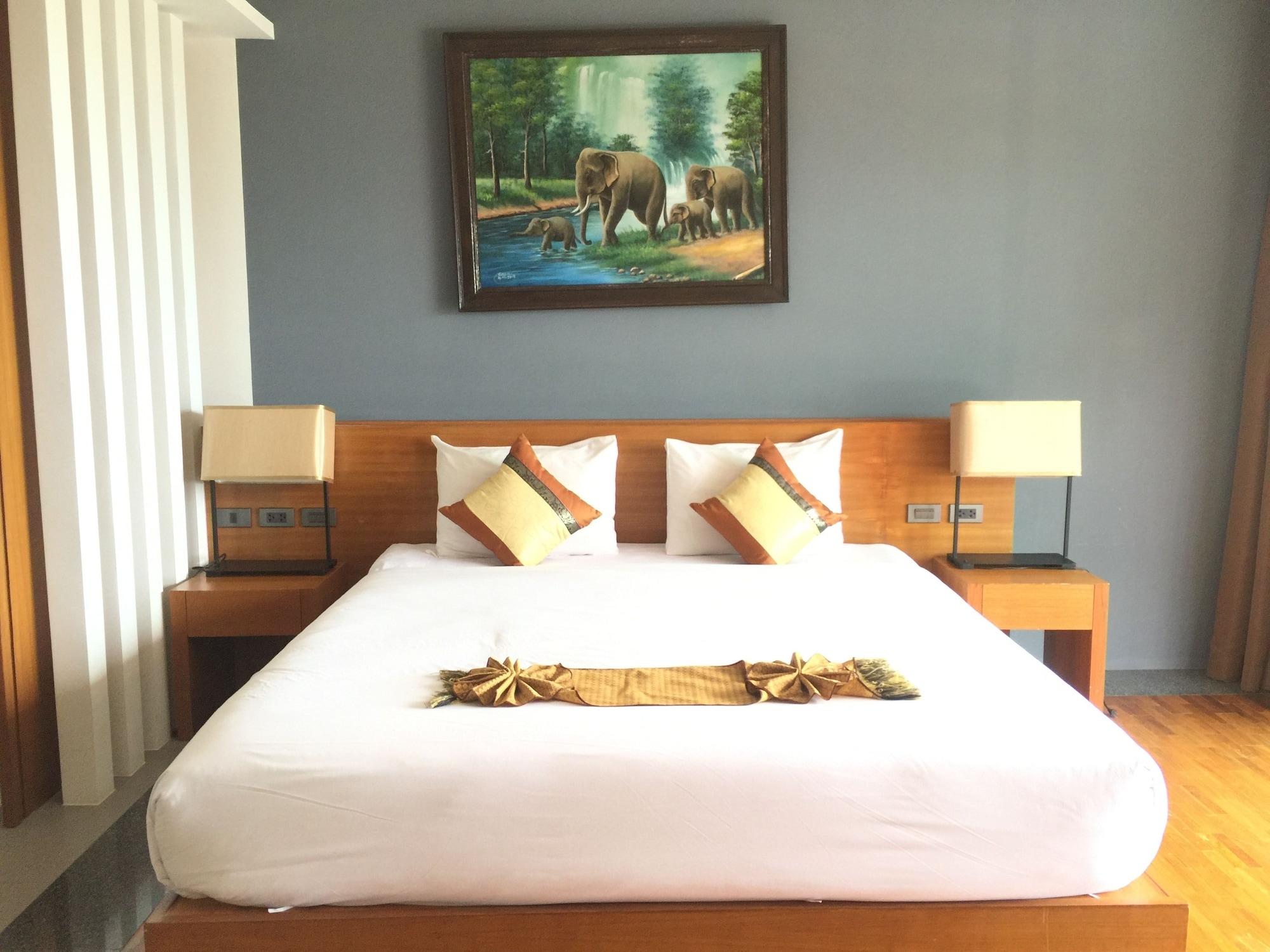 Chalong Chalet Resort Экстерьер фото